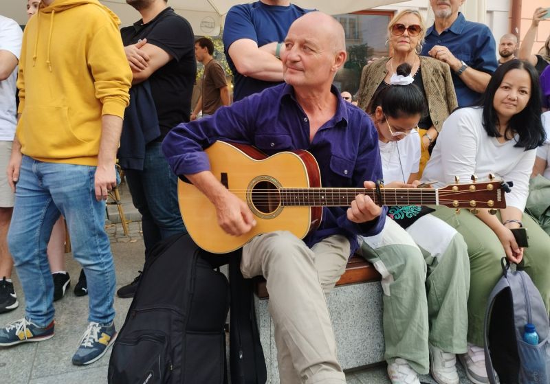 03be51b7-2519-46e3-af6c-0b3151adc1dd