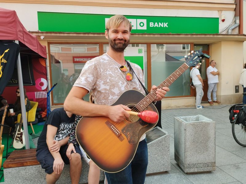 2185c6a8-c2c2-477a-ab42-26809146ab6a