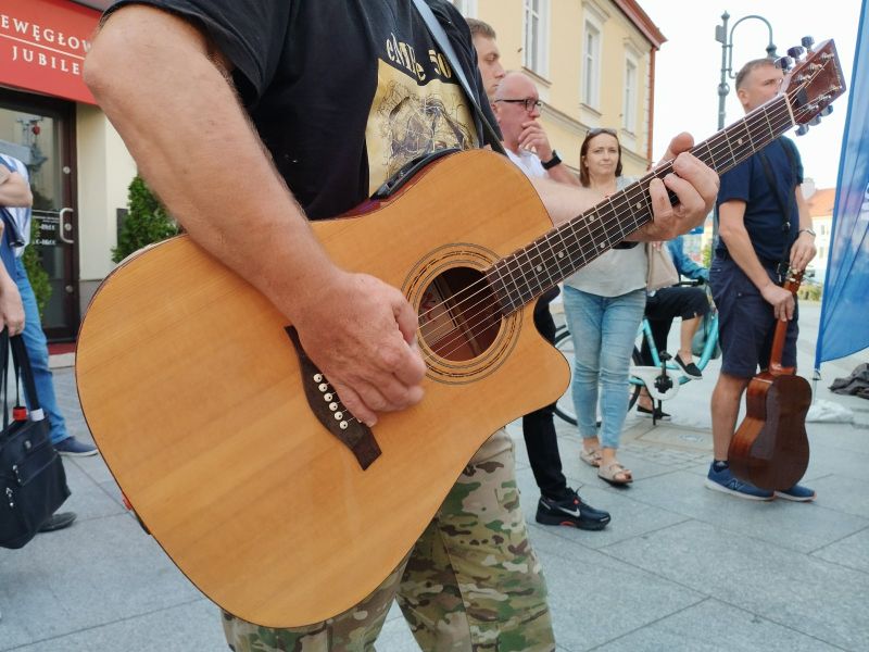 99a62864-6e86-485d-b5ce-626189f70272