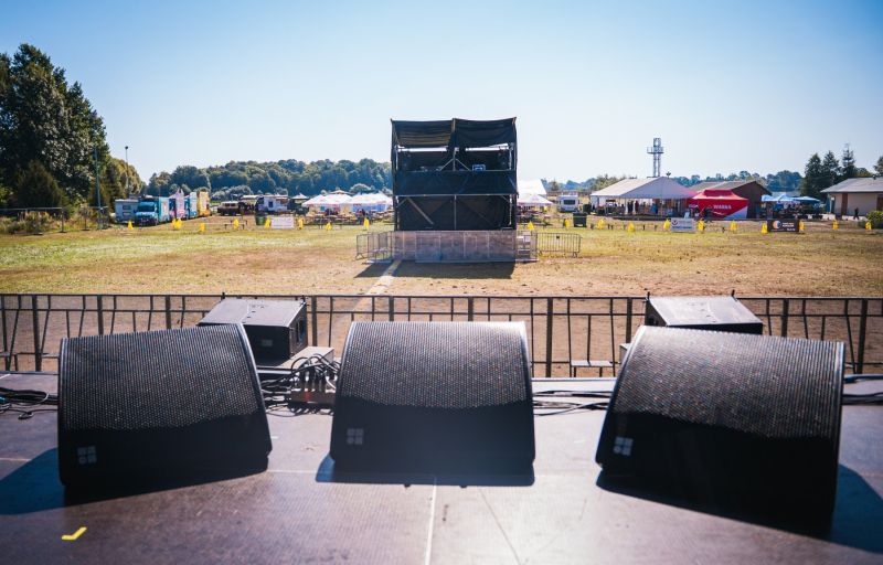 533031937_1353178860148258_300497599015605709_n