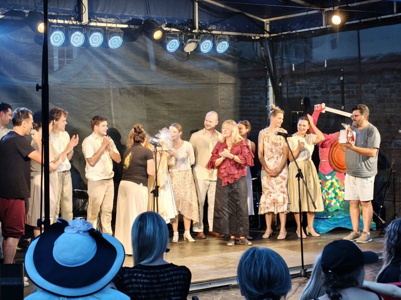 21b57818-cfae-4c36-a728-fc8b9112dbc3