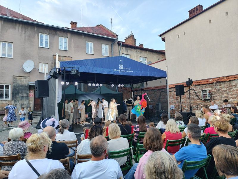 7be5fed8-da76-4deb-898d-558c5dbc1da7