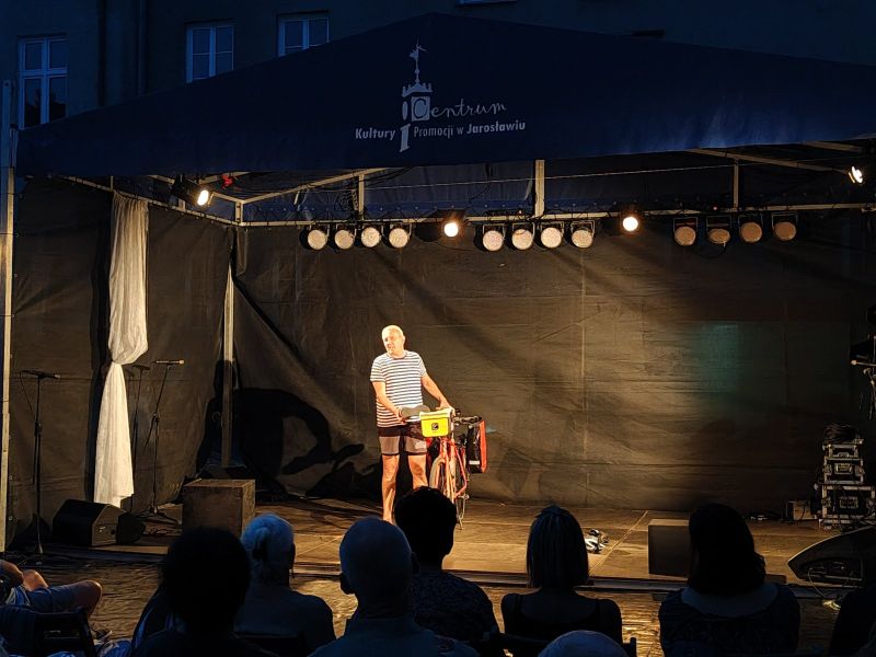 fa52fa01-36d1-4bf9-a7ec-6b57347eb474