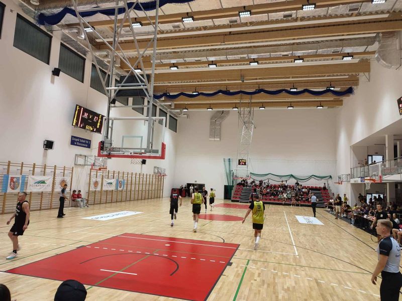 d7893572-ce79-4986-a501-b7972ad666df