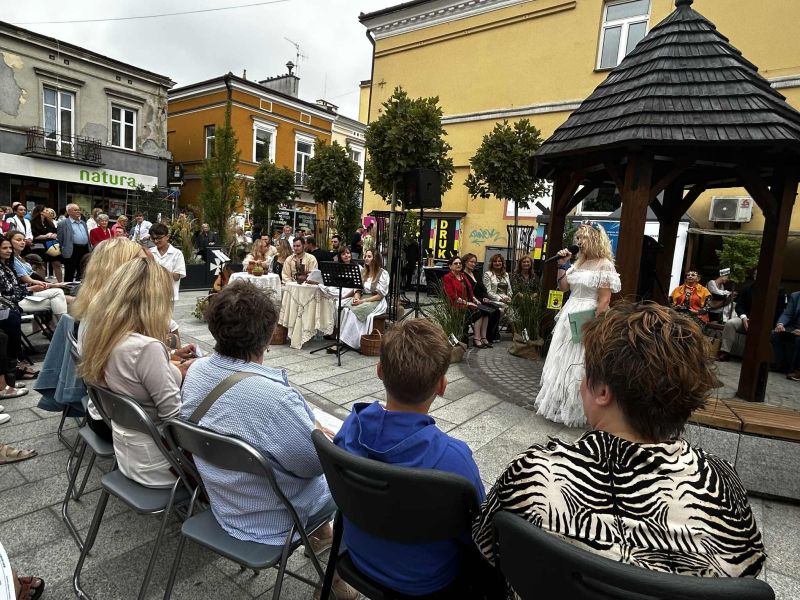 1740a06b-d40e-477c-aa94-9277fad7befb