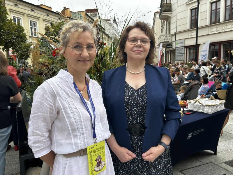 5ba0db7d-1096-4afd-aafe-e24b1312edc5