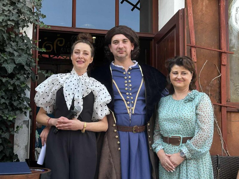 69b33c37-3846-4405-bd49-24d013daea8a