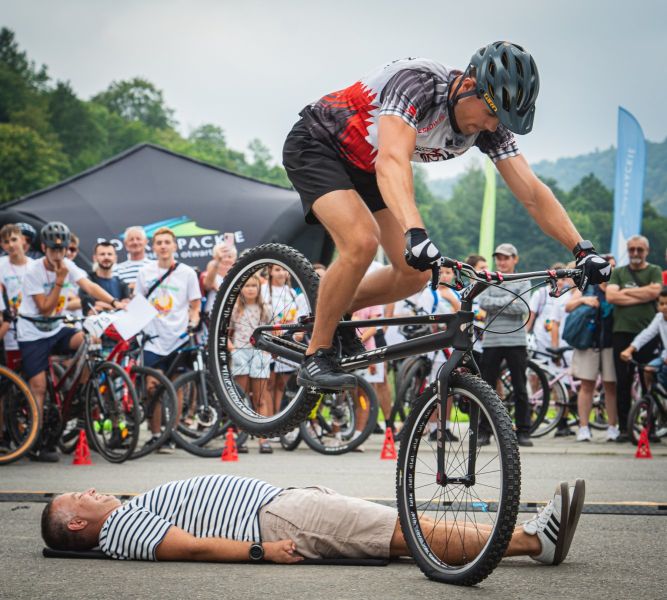 543482250_1372627768203367_3864895112148786097_n