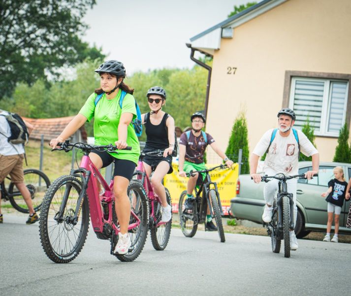 544473179_1372626854870125_4289813554129981641_n