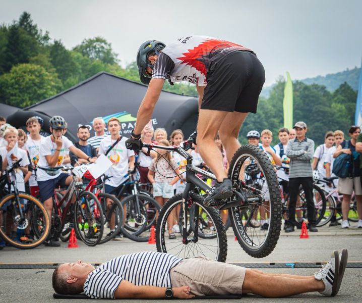 545009484_1372627748203369_7604316935824065317_n