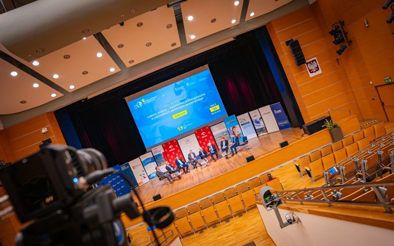 544839296_1374499738016170_2720056406656720124_n