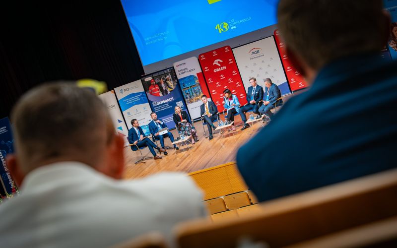 544917642_1374436144689196_7911080636266342252_n