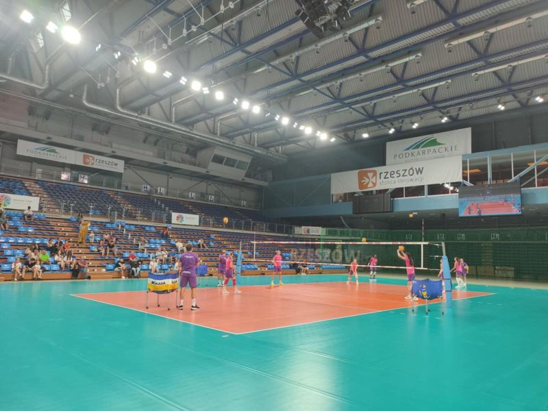 8d578b89-3f6b-4973-9703-93a67406390a