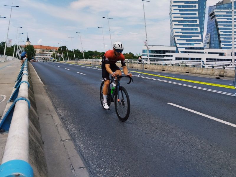 bbc78ab3-02c0-45a1-84d4-95ddea11385c