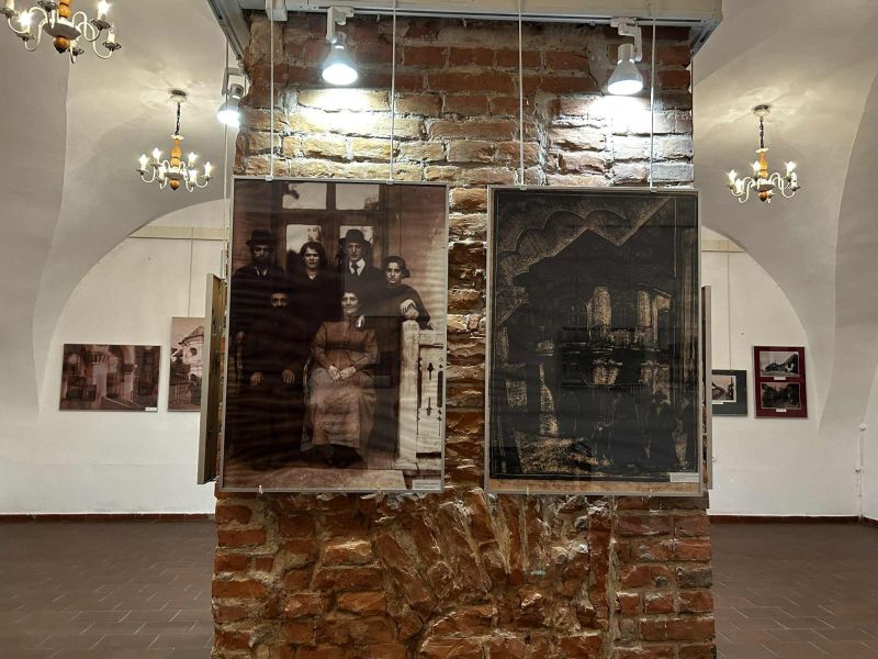 50aee3c0-b27e-4327-9800-5dfd9865a842