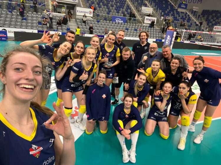 Czwarty transfer KS DevelopRes Rzeszów - Do mistrzyń Polski dołączyła Julita Piasecka 1 - Polskie Radio Rzeszów Rysice nie zwalniają tempa