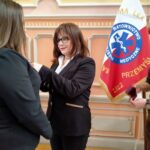 Ratownicy medyczni z Przemyśla odznaczeni za pomoc Ukrainie - Polskie Radio Rzeszów