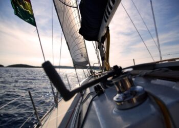 Najważniejsi działacze Związku Żeglarskiego podziwiali Jezioro Tarnobrzeskie