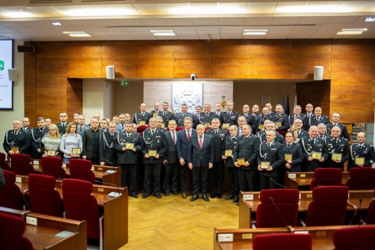 Druhowie nie tylko gaszą pożary. Mają też swoją kuchnię