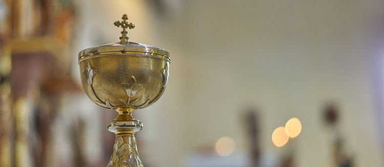 40-latek okradł zakrystię leżajskiego klasztoru