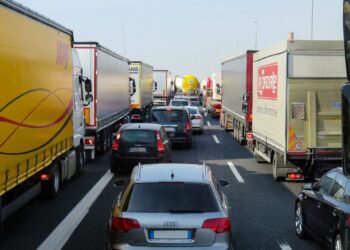 Utrudnienia dla kierowców na&nbsp;A4 w&nbsp;miejscowości Pustynia