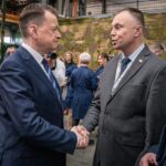 Borsuki dla polskiej armii. Umowa z Hutą Stalowa Wola podpisana - Polskie Radio Rzeszów