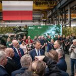 Borsuki dla polskiej armii. Umowa z Hutą Stalowa Wola podpisana - Polskie Radio Rzeszów