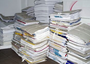 Zbiórka makulatury na&nbsp;budowę studni w&nbsp;Afryce