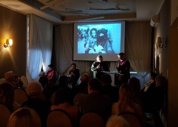 „Oto człowiek – Rozmyślania o&nbsp;Drodze Krzyżowej”