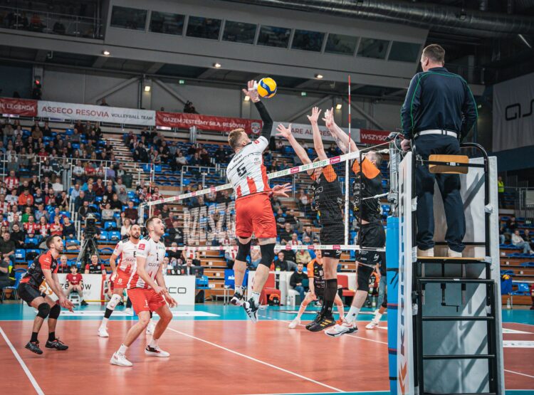 Pewna wygrana Asseco Resovii nad BBTS Bielsko-Biała
