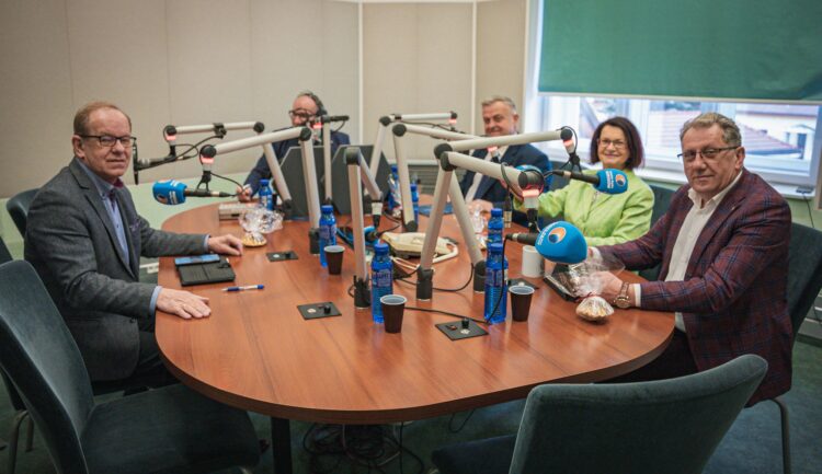 Użytkowanie wieczyste. Politycy o projekcie zmian w gospodarce nieruchomościami