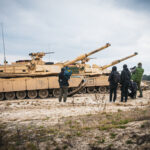 Czołgi Abrams w Nowej Dębie (zdjęcia, film) 37 - Polskie Radio Rzeszów Czołgi Abrams w Nowej Dębie (zdjęcia, film) - Polskie Radio Rzeszów