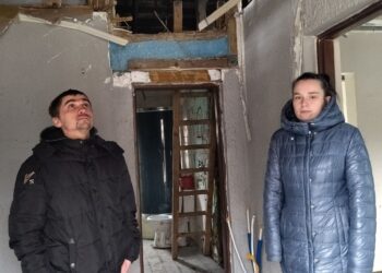 Młode małżeństwo z&nbsp;trójką dzieci czeka na&nbsp;pomoc