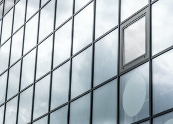 Szklane Pułapki. Rozmowa z&nbsp;Krzysztofem Tabernackim