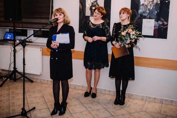 Babski wieczór ze sztuką