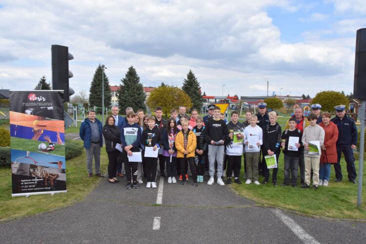 Turniej bezpieczeństwa w ruchu drogowym (zdjęcia) 1 - Polskie Radio Rzeszów Turniej bezpieczeństwa w ruchu drogowym (zdjęcia)