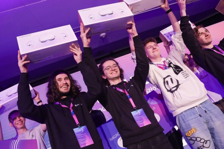 Uczniowie z Leżajska zwyciężyli w konkursie IPN 1 - Polskie Radio Rzeszów Uczniowie z Leżajska zwyciężyli w konkursie IPN