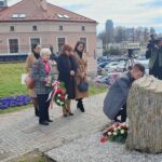 Plac Cichociemnych. Upamiętniono Polaków ratujących Żydów 2 - Polskie Radio Rzeszów Plac Cichociemnych. Upamiętniono Polaków ratujących Żydów - Polskie Radio Rzeszów