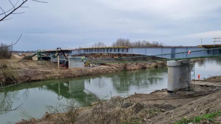 Nowy most w Nizinach usprawni ruch przez San