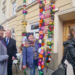 Konkurs na palmę wielkanocną podczas jarmarku w Przemyślu 5 - Polskie Radio Rzeszów Konkurs na palmę wielkanocną podczas jarmarku w Przemyślu - Polskie Radio Rzeszów