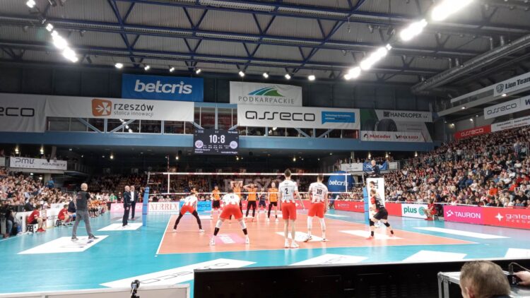 Siatkarze Asseco Resovii przegrali z Jastrzębskim Węglem