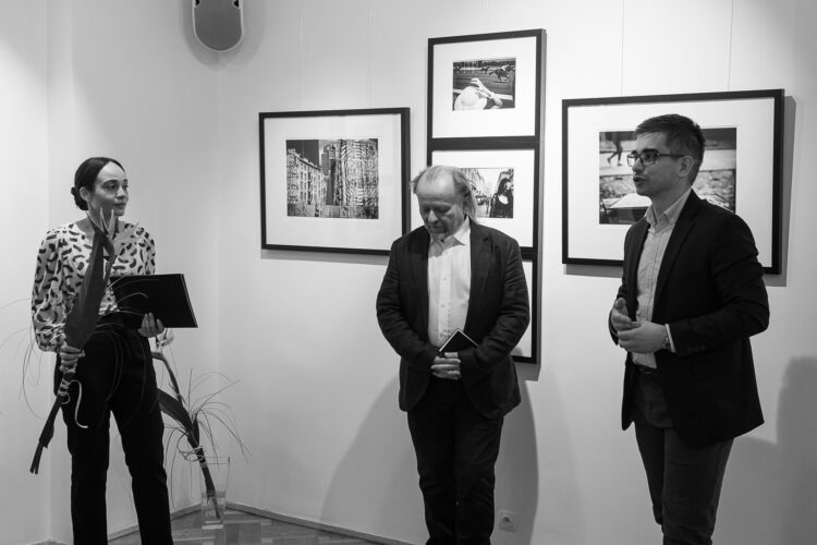 „W-WA” Arkadiusza Kubisiaka w Galerii Fotografii Miasta Rzeszowa 1 - Polskie Radio Rzeszów „W-WA” Arkadiusza Kubisiaka w Galerii Fotografii Miasta Rzeszowa