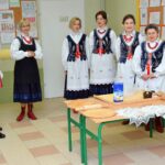 Niecodzienna lekcja historii w szkole w Sędziszowie Małopolskim 7 - Polskie Radio Rzeszów Niecodzienna lekcja historii w szkole w Sędziszowie Małopolskim - Polskie Radio Rzeszów