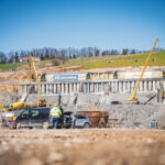 Wizyta przedstawicieli instytucji transportowych z trzech kontynentów na budowie Via Carpatia 26 - Polskie Radio Rzeszów Wizyta przedstawicieli instytucji transportowych z trzech kontynentów na budowie Via Carpatia - Polskie Radio Rzeszów