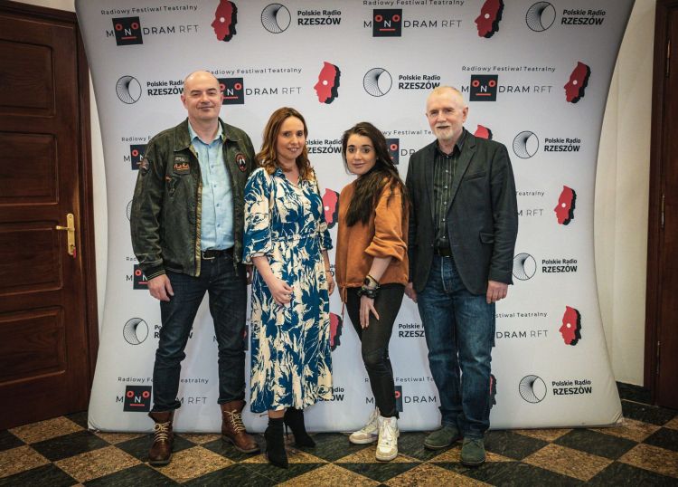 Radiowy Festiwal Teatralny. Zaczynamy! 1 - Polskie Radio Rzeszów Radiowy Festiwal Teatralny. Zaczynamy!