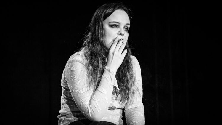 "Jordan". Więzienna spowiedź dzieciobójczyni (zdjęcia) 1 - Polskie Radio Rzeszów „Jordan”. Więzienna spowiedź dzieciobójczyni (zdjęcia)