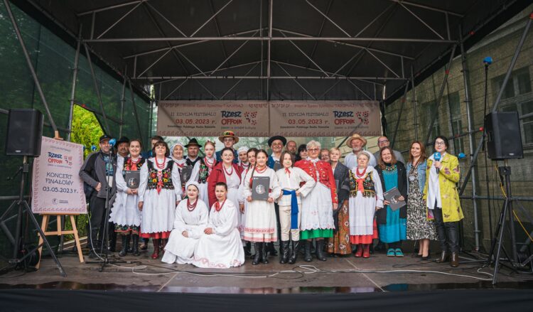 II Edycja Festiwalu RzeszOFFolk! Wręczenie nagród (zdjęcia) 1 - Polskie Radio Rzeszów II Edycja Festiwalu RzeszOFFolk! Wręczenie nagród (zdjęcia)