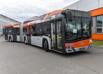 Do&nbsp;Rzeszowa przyjechał kolejny ekologiczny autobus