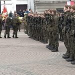 Przysięga żołnierzy WOT w Stalowej Woli (zdjęcia) - Polskie Radio Rzeszów