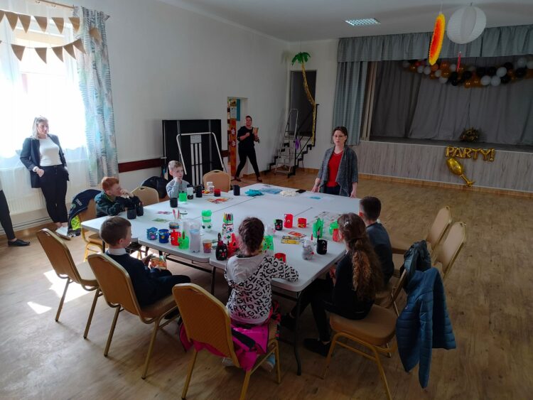 "Eko-Logiczni" uczą, jak dbać o środowisko 1 - Polskie Radio Rzeszów „Eko-Logiczni” uczą, jak dbać o środowisko